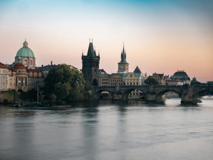 Classic Moon Ciudades Imperiales en Tren: Praga, Viena y Budapest