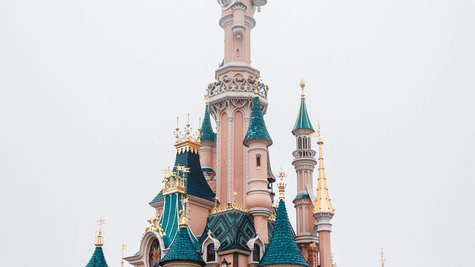 Viajar a Disneyland Paris desde Uruguay y conocer el castillo