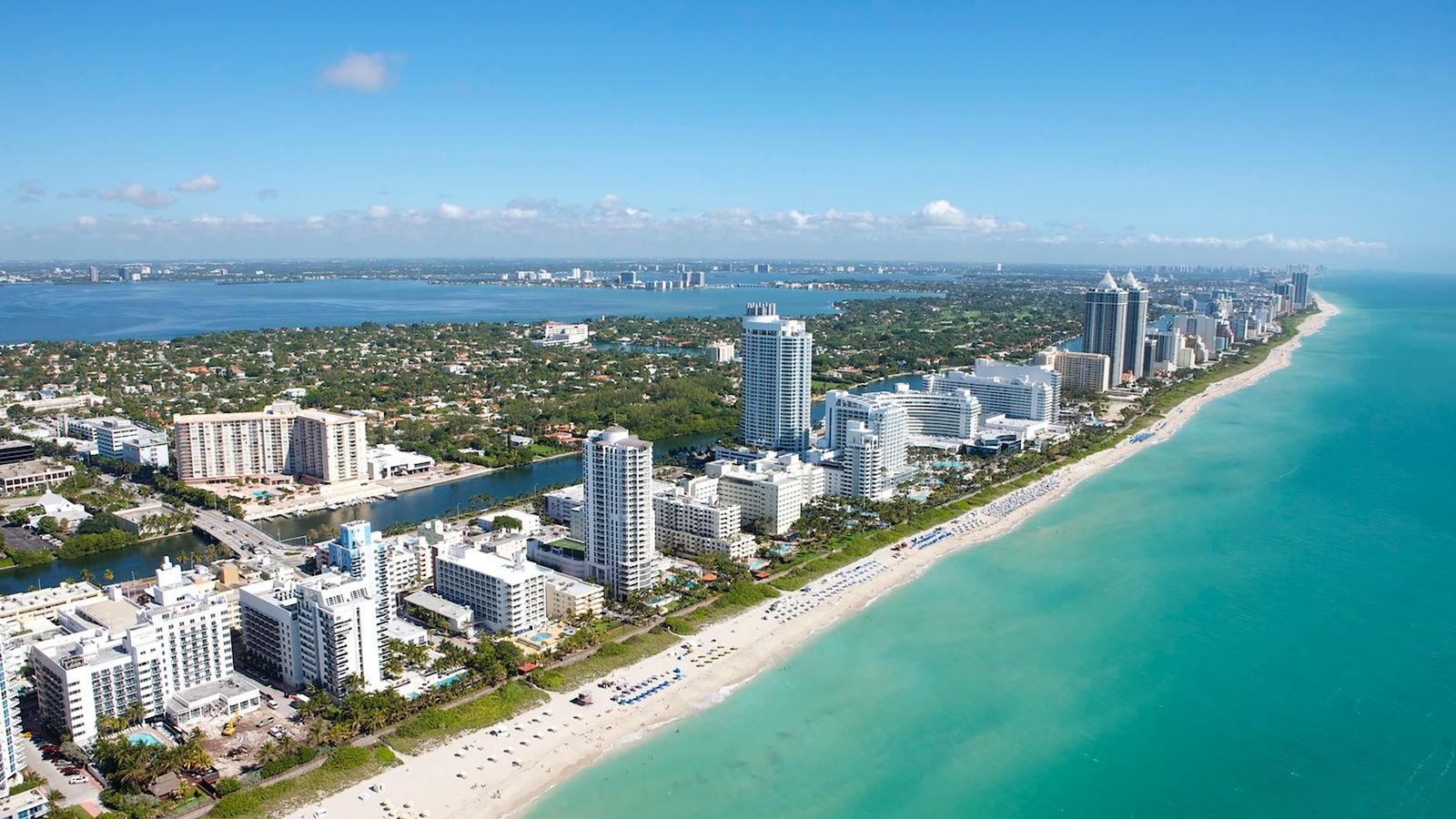 Cómo es Nueva York, Miami y Bahamas con una vista aérea de Miami Beach