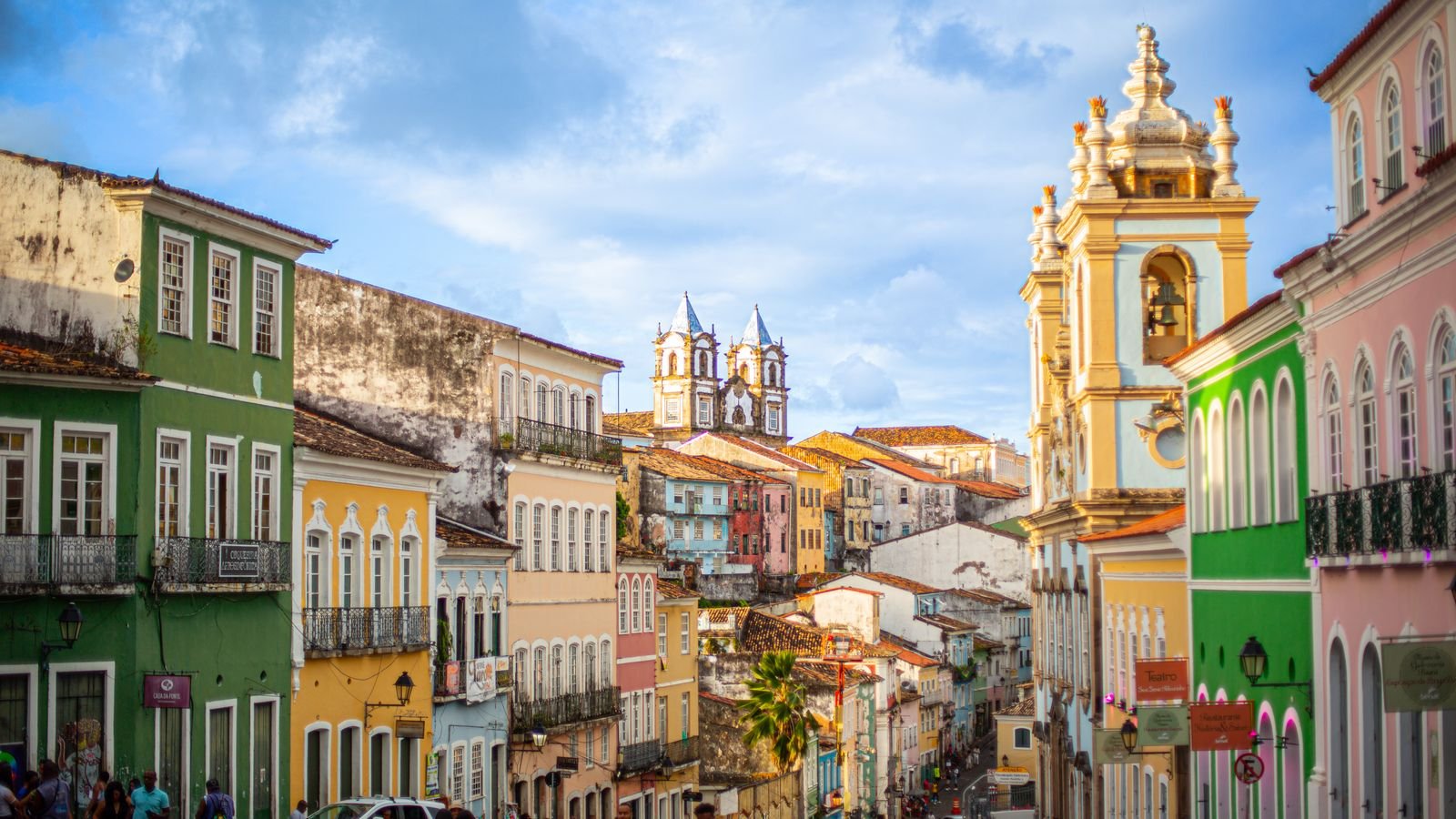 Salvador de Bahía desde Uruguay con arquitectura colonial del Pelourinho